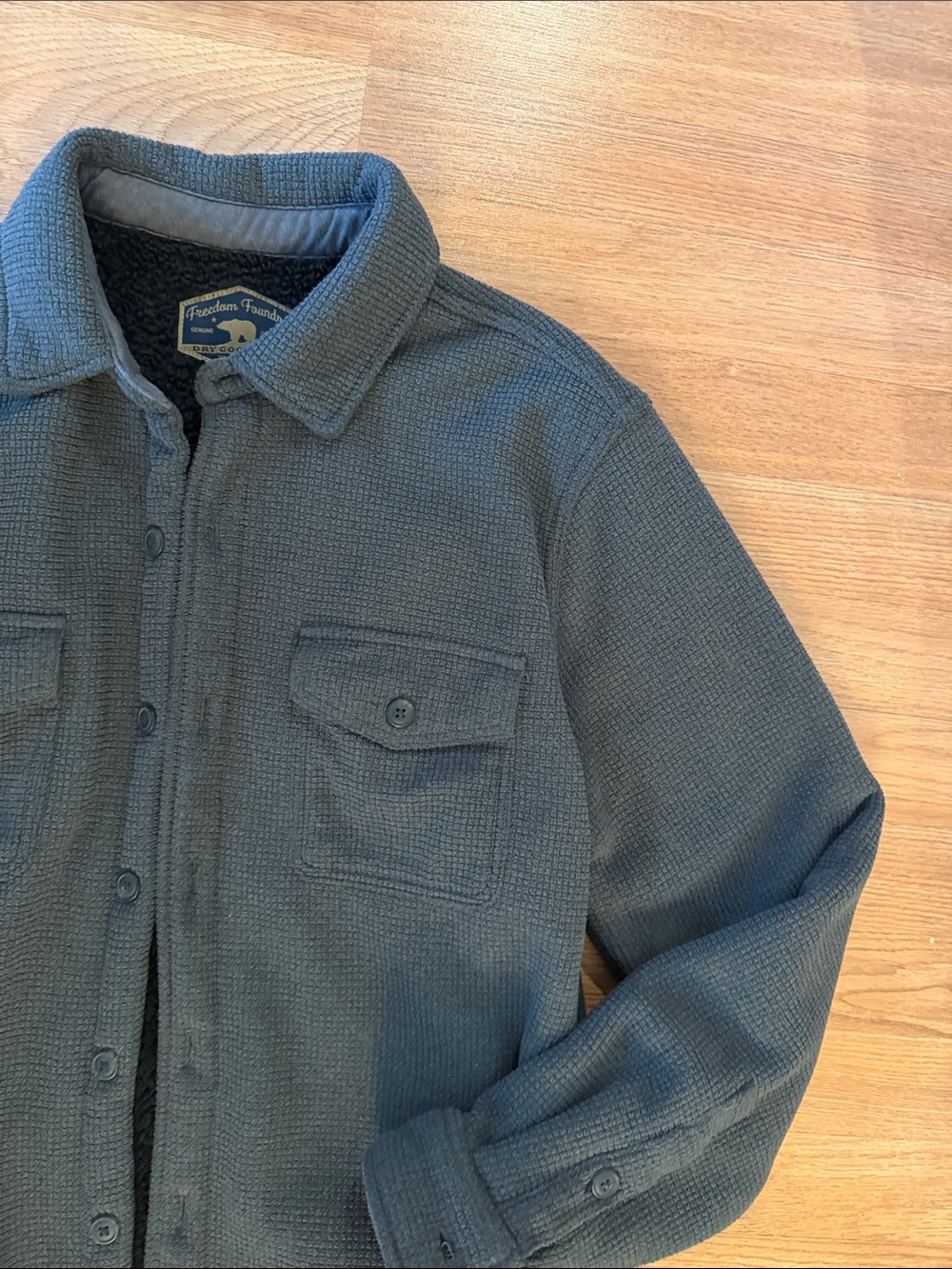 BUTTON DOWN - Picture 2 of 3